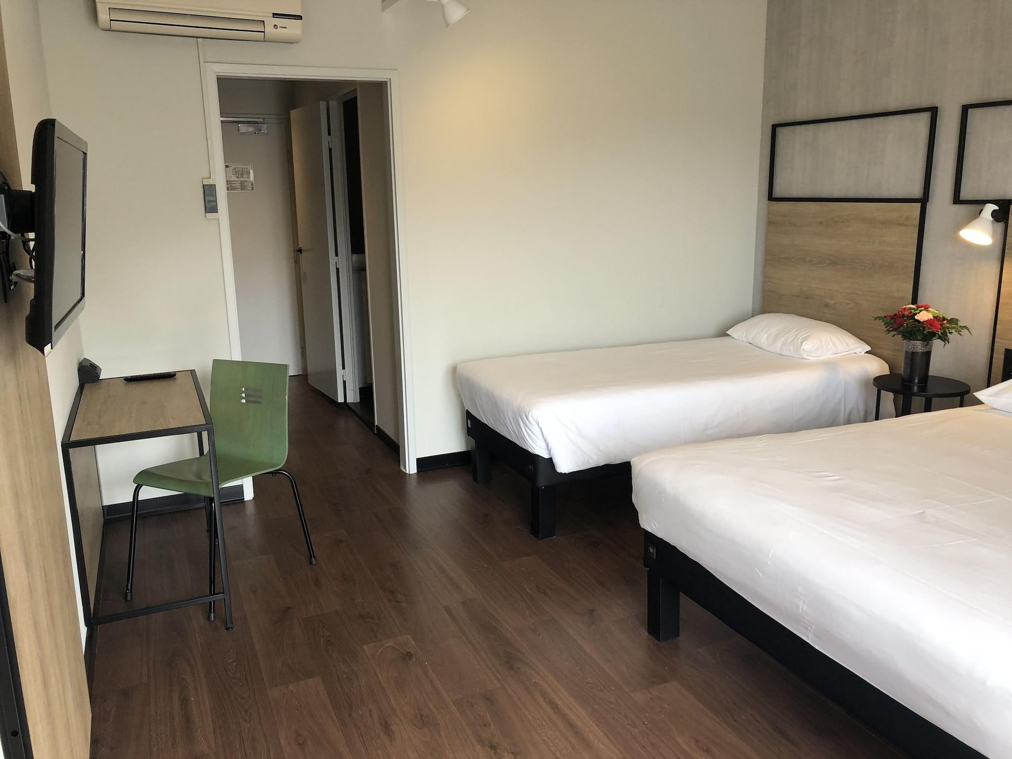 Ibis Centre Millau Hotell Exteriör bild