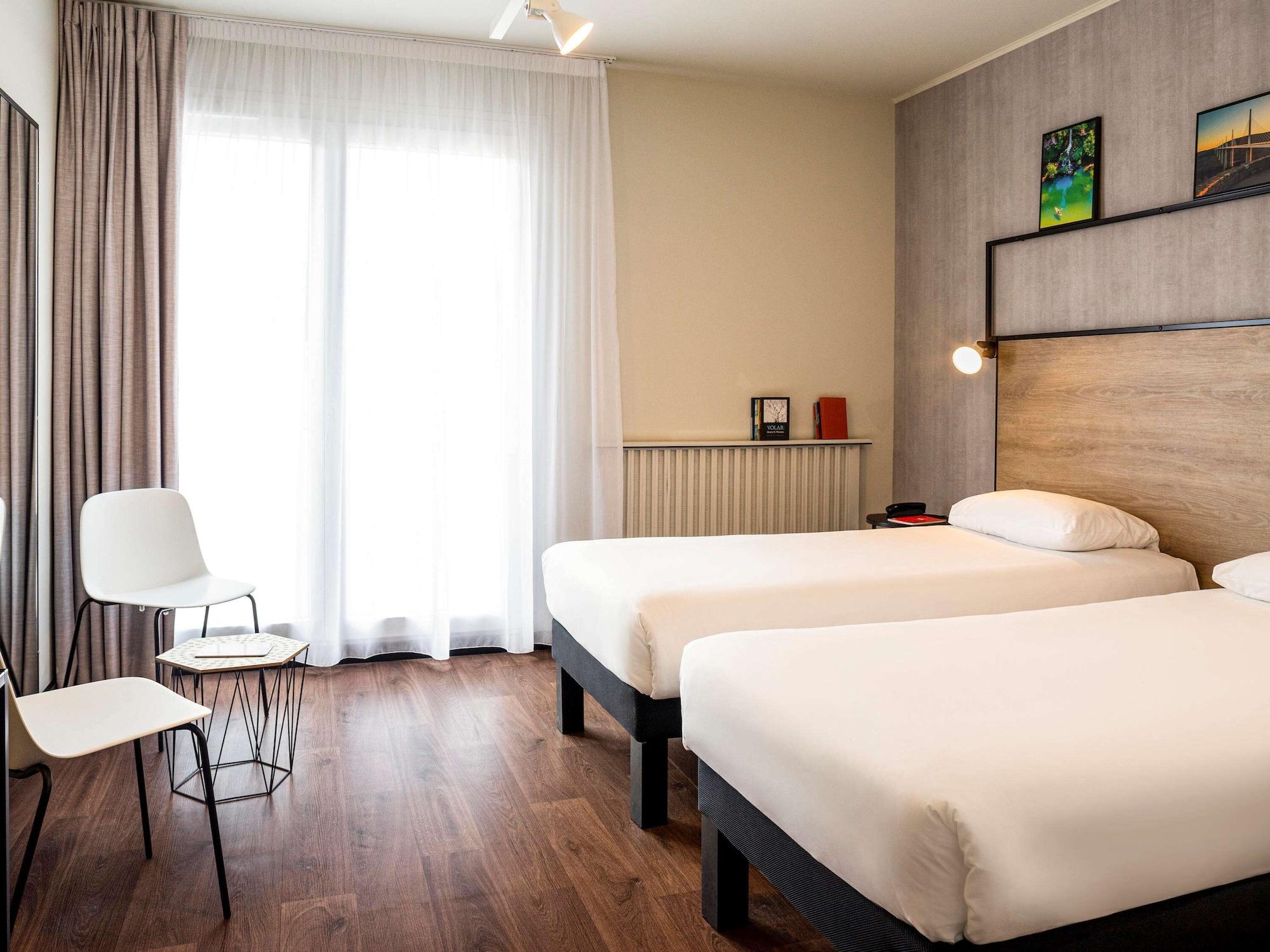 Ibis Centre Millau Hotell Exteriör bild